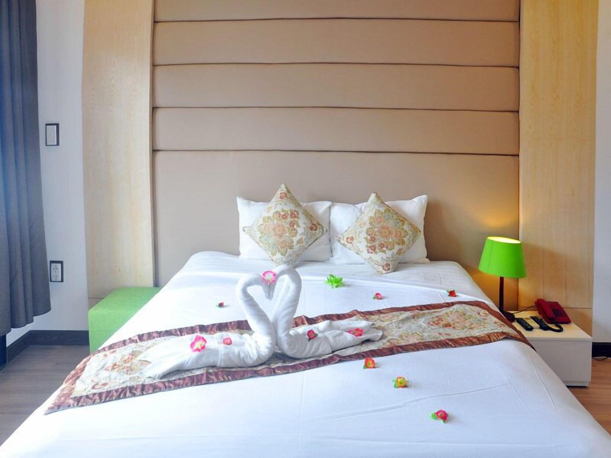 Vinh Hung 2 City Hotel Hoi An Exterior foto